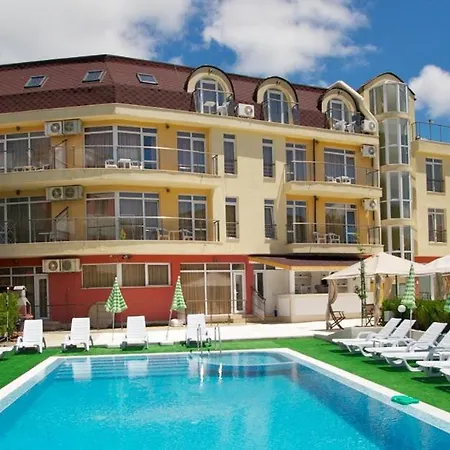 Anixi Aparthotel 3*